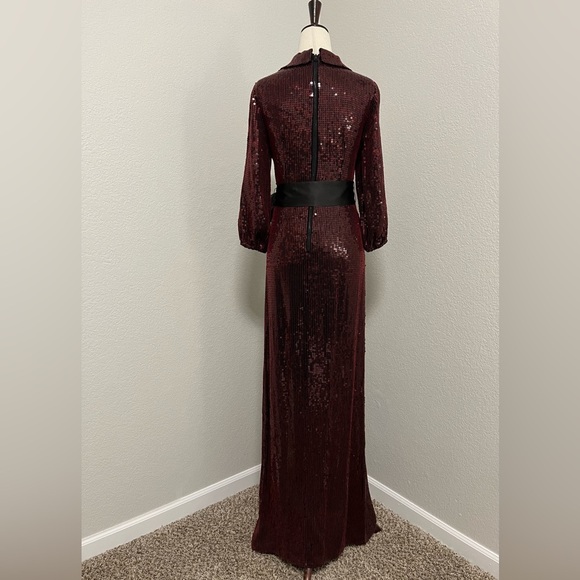 ALICE + OLIVIA Bayley Sequin Collared Wrap Gown - Picture 6 of 11